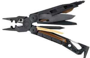 best-multitool-for-deployment-army